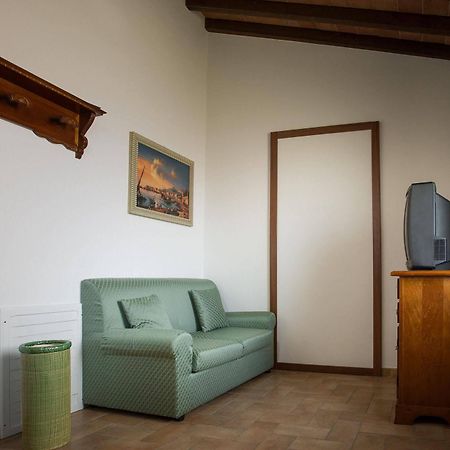 Agriturismo La Collina Del Sole Coltavolino Eksteriør bilde