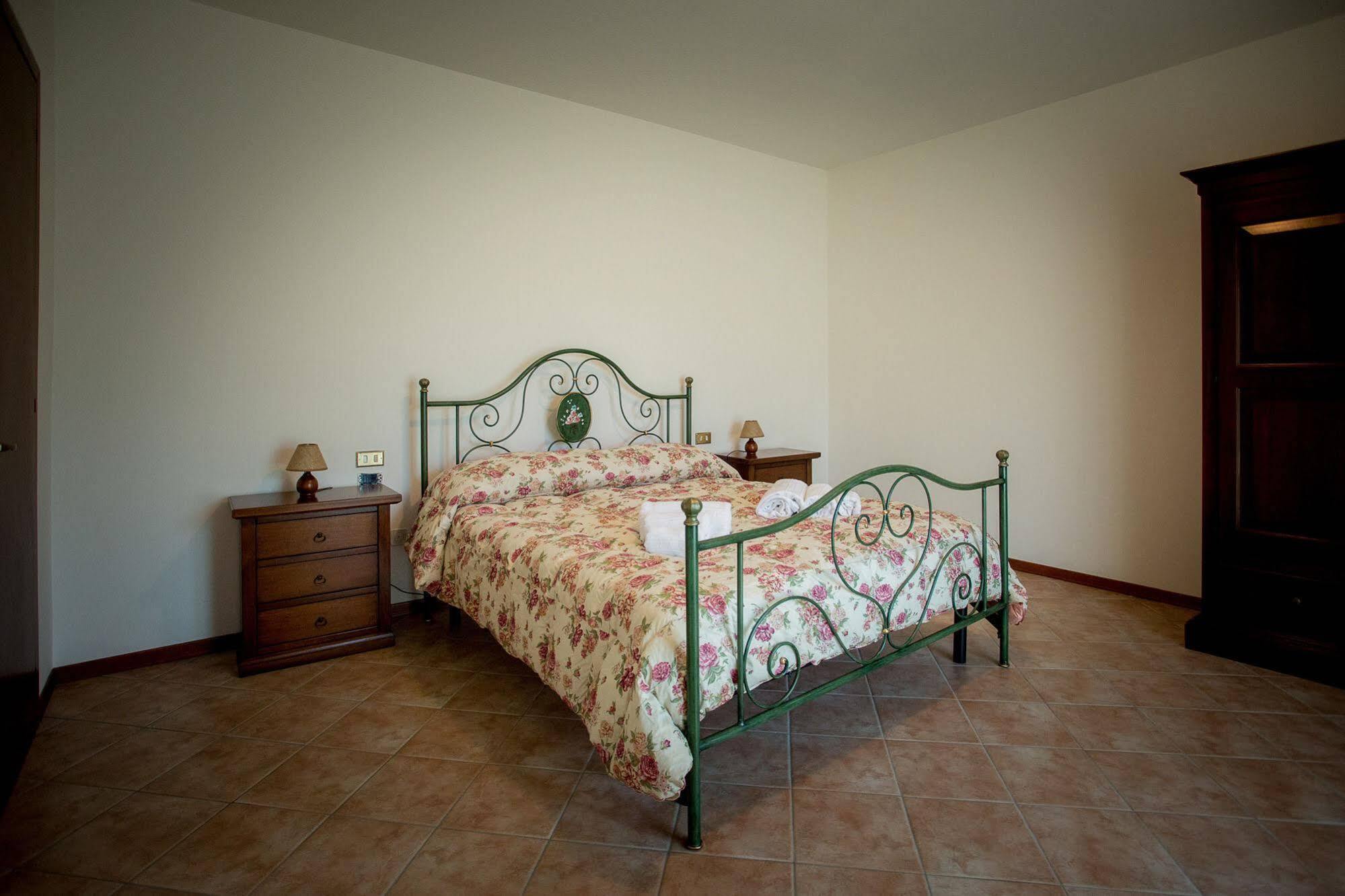 Agriturismo La Collina Del Sole Coltavolino Eksteriør bilde